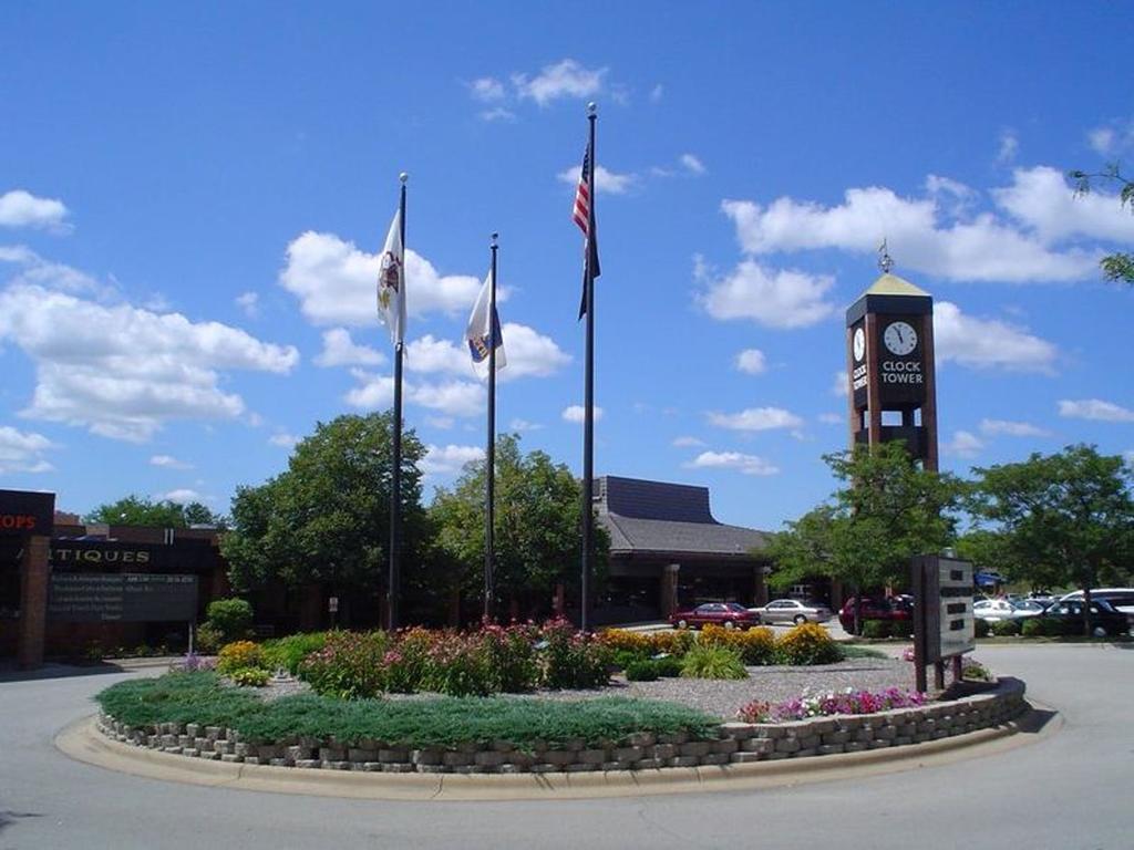 Clock Tower Resort And Conference Center - Rockford Exterior foto